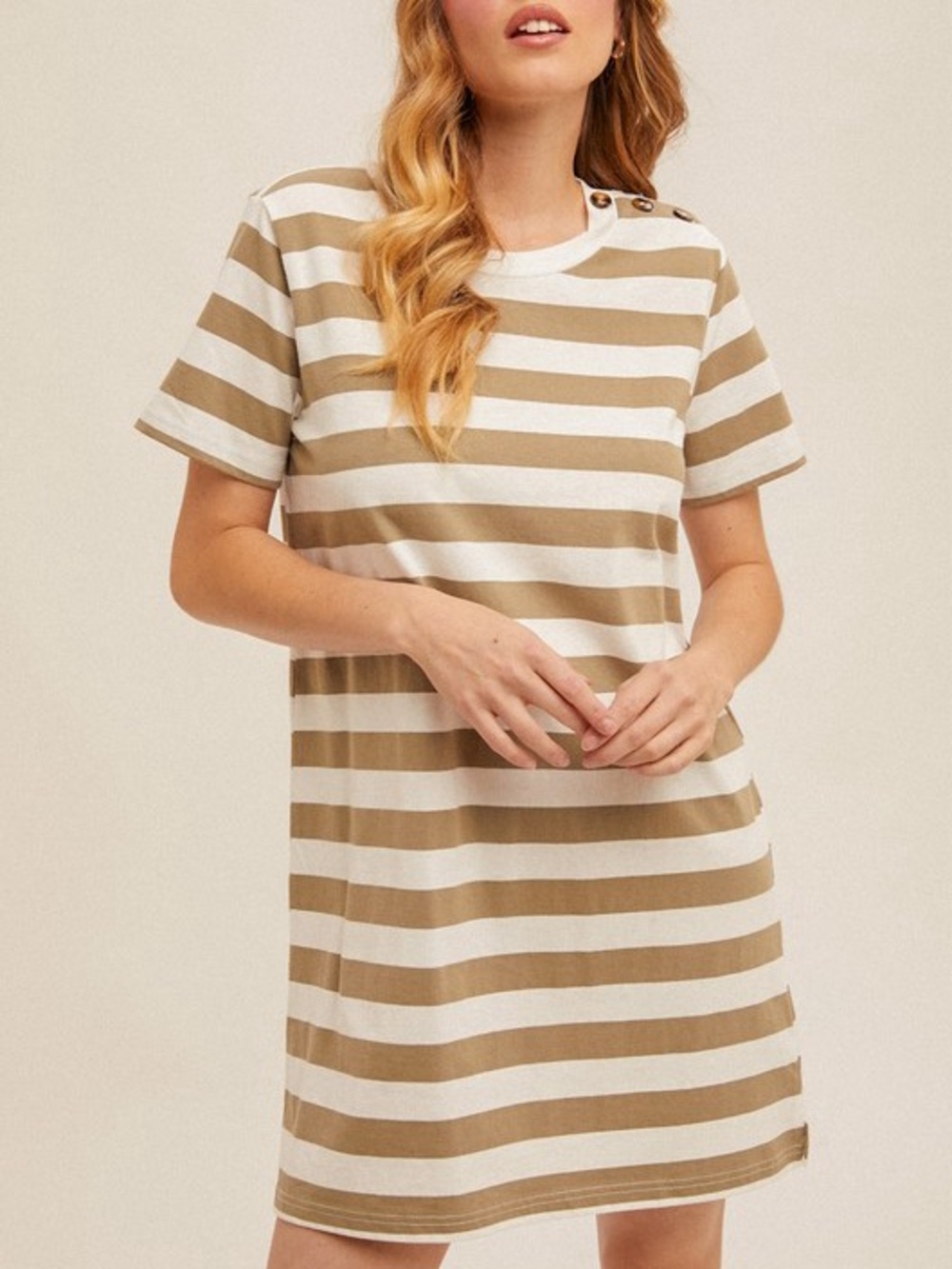 BUTTON DETAILED STRIPE T-SHIRT DRESS